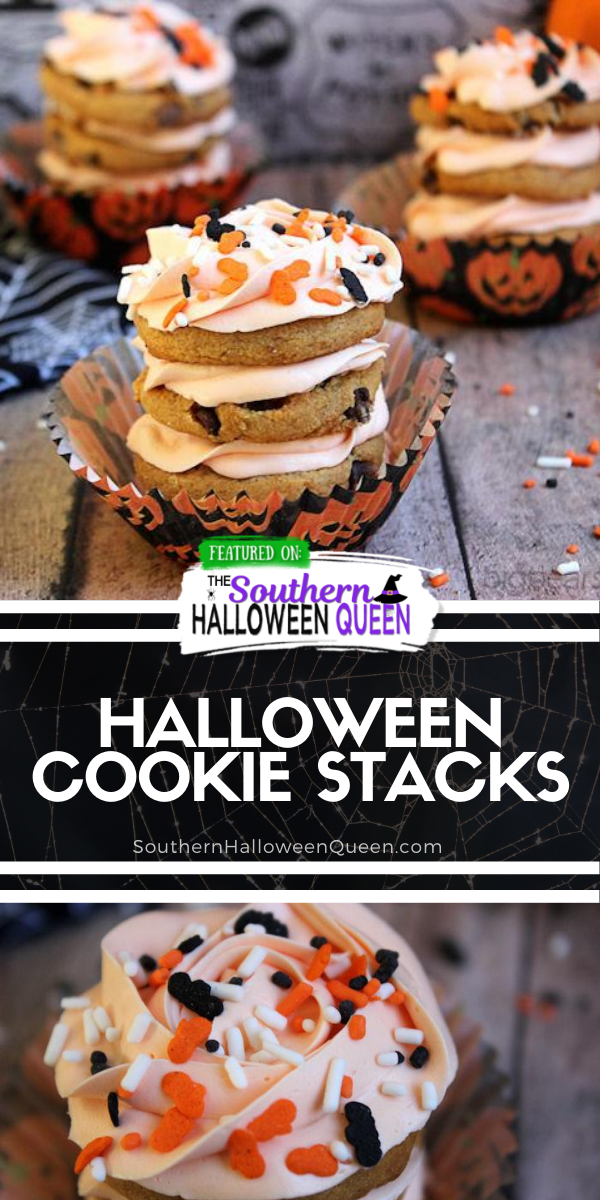 Halloween Cookie Stacks - Swirls of icing and cookie make these Halloween Cookie Stacks a quick and simple Halloween Treat!  via @southernhalloweenqueen