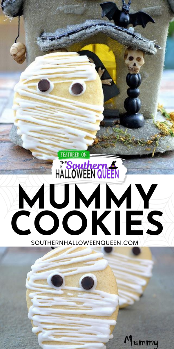 Mummy Cookies - These easy Mummy Cookies are made with sugar cookies, a bit of white icing for bandages and chocolate chips for eyes! via @southernhalloweenqueen