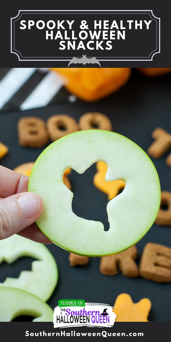 SPOOKY AND HEALTHY HALLOWEEN SNACKS - These healthy Spooky and Healthy Halloween Snacks are quick, easy, and frustration-free! via @southernhalloweenqueen