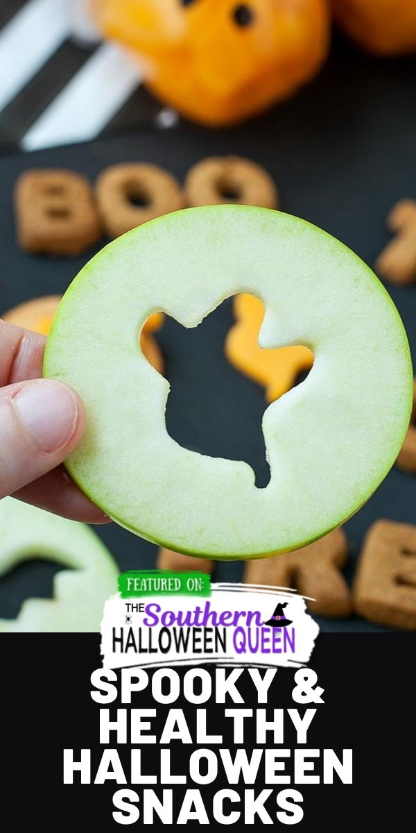 SPOOKY AND HEALTHY HALLOWEEN SNACKS - These healthy Spooky and Healthy Halloween Snacks are quick, easy, and frustration-free! via @southernhalloweenqueen